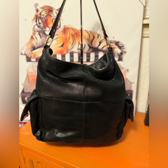 B Makowsky Black Hobo Bag GUC - Picture 10 of 16